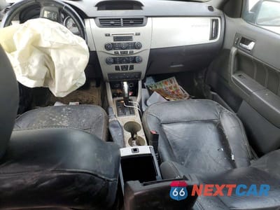 Zdjęcie 8 z 11 samochodu: 2010 FORD FOCUS SES VIN:1FAHP3GN3AW209898 - miniatura