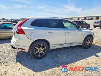 Trzecie zdjęcie samochodu z tyłu: 2015 VOLVO XC60 T6 PREMIER VIN:YV4902RB3F2620889 - miniatura