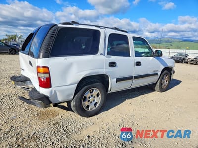 Trzecie zdjęcie samochodu z tyłu: 2000 CHEVROLET TAHOE K1500 VIN:1GNEK13T2YJ196967 - miniatura