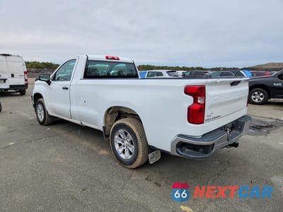 Drugie zdjęcie samochodu z przodu: 2019 CHEVROLET SILVERADO C1500 VIN:3GCNWAEF8KG261981 - miniatura