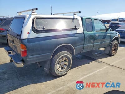 Trzecie zdjęcie samochodu z tyłu: 2000 TOYOTA TACOMA BASE VIN:4TAWM72N9YZ609252 - miniatura