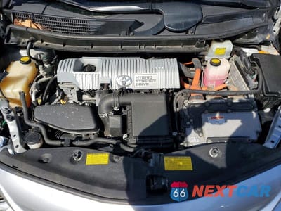 Zdjęcie 11 z 12 samochodu: 2012 TOYOTA PRIUS V FIVE VIN:JTDZN3EU6C3073706 - miniatura