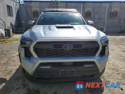 Piąte zdjęcie samochodu w środku: 2026 TOYOTA TACOMA TRD SPORT VIN:3TMLB5JN4TM217955 - miniatura