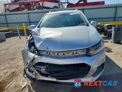 Piąte zdjęcie samochodu w środku: 2022 CHEVROLET TRAX 1LT VIN:KL7CJPSM5NB502238 - miniatura