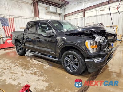 Czwarte zdjęcie samochodu z boku: 2023 FORD F150 SUPERCREW VIN:1FTFW1ED1PFB99013 - miniatura