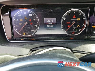 Zdjęcie 9 z 12 samochodu: 2015 MERCEDES-BENZ S 550 VIN:WDDUG8CB7FA103093 - miniatura