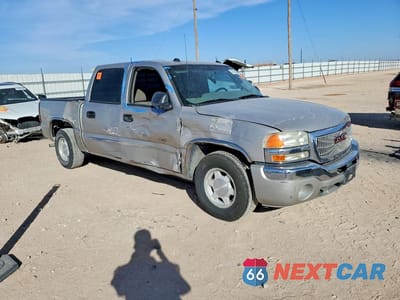 Czwarte zdjęcie samochodu z boku: 2004 GMC SIERRA C1500 VIN:2GTEC13T141287724 - miniatura