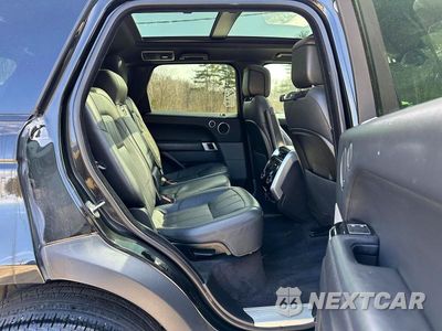 Zdjęcie 8 z 10 samochodu: 2021 LAND ROVER RANGE ROVER SPORT HSE SILVER EDITION VIN:SALWR2SU2MA755946 - miniatura