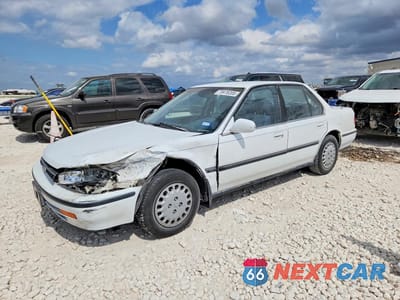 1992 HONDA ACCORD LX 1HGCB7655NA027085 - główne zdjęcie licytacji z USA - miniatura