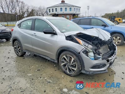 Czwarte zdjęcie samochodu z boku: 2019 HONDA HR-V SPORT VIN:3CZRU6H15KG708037 - miniatura