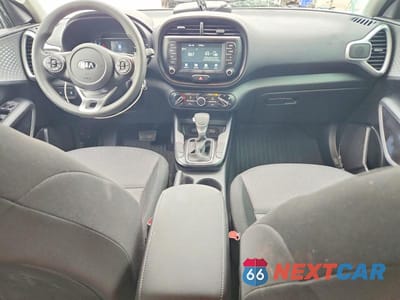 Zdjęcie 8 z 14 samochodu: 2021 KIA SOUL LX VIN:KNDJ23AU8M7139288 - miniatura