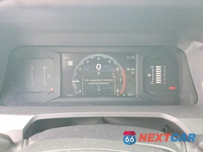 Zdjęcie 9 z 12 samochodu: 2025 TOYOTA TACOMA SR5 VIN:3TMLB5JN1SM161830 - miniatura
