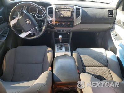 Zdjęcie 8 z 12 samochodu: 2015 TOYOTA TACOMA V6 VIN:3TMMU4FN1FM073349 - miniatura