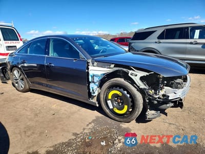 Czwarte zdjęcie samochodu z boku: 2019 AUDI A6 PREMIUM PLUS VIN:WAUL2AF23KN124823 - miniatura