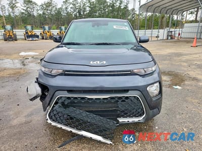 Piąte zdjęcie samochodu w środku: 2022 KIA SOUL LX VIN:KNDJ23AU8N7822805 - miniatura