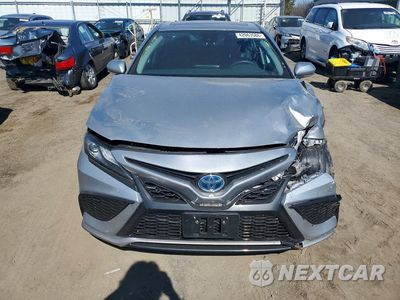 Piąte zdjęcie samochodu w środku: 2024 TOYOTA CAMRY HYBRID XSE VIN:4T1K31AK8RU070949 - miniatura