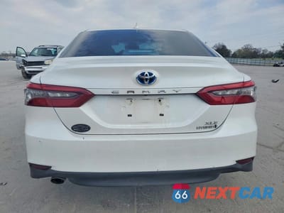 Zdjęcie 6 z 12 samochodu: 2021 TOYOTA CAMRY HYBRID XLE VIN:4T1F31AKXMU569598 - miniatura