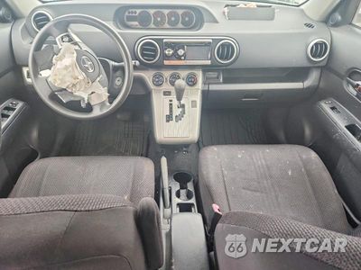 Zdjęcie 8 z 11 samochodu: 2010 SCION XB BASE VIN:JTLZE4FE2A1110227 - miniatura