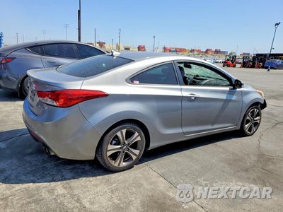 Trzecie zdjęcie samochodu z tyłu: 2013 HYUNDAI ELANTRA COUPE SE VIN:KMHDH6AEXDU022685 - miniatura