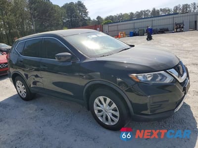 Czwarte zdjęcie samochodu z boku: 2018 NISSAN ROGUE S VIN:KNMAT2MV7JP529015 - miniatura