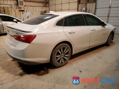 Trzecie zdjęcie samochodu z tyłu: 2020 CHEVROLET MALIBU RS VIN:1G1ZG5ST2LF145722 - miniatura