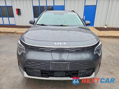 Piąte zdjęcie samochodu w środku: 2023 KIA NIRO EV WIND VIN:KNDCR3L18P5071811 - miniatura