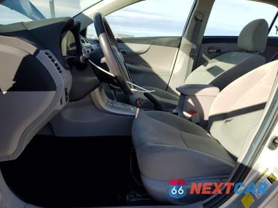 Zdjęcie 7 z 12 samochodu: 2013 TOYOTA COROLLA LE VIN:5YFBU4EE9DP163718 - miniatura