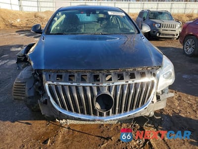 Piąte zdjęcie samochodu w środku: 2016 BUICK REGAL PREMIUM VIN:2G4GT5GX5G9207601 - miniatura