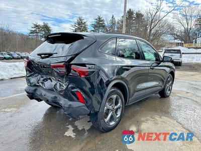 Trzecie zdjęcie samochodu z tyłu: 2025 FORD ESCAPE ST LINE SELECT VIN:1FMCU9NAXSUB45447 - miniatura