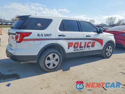 Trzecie zdjęcie samochodu z tyłu: 2017 FORD EXPLORER POLICE INTERCEPTOR VIN:1FM5K8AR9HGC35314 - miniatura