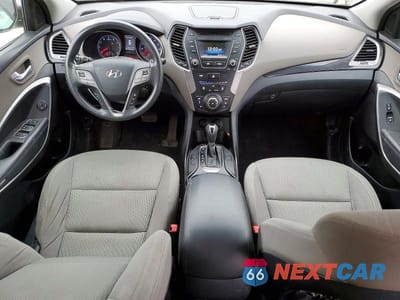 Zdjęcie 8 z 14 samochodu: 2016 HYUNDAI SANTA FE SE VIN:KM8SMDHF8GU163846 - miniatura