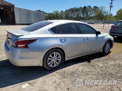 Trzecie zdjęcie samochodu z tyłu: 2014 NISSAN ALTIMA 2.5 S VIN:1N4AL3AP3EN240880 - miniatura