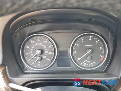 Zdjęcie 9 z 11 samochodu: 2009 BMW 328 XI SULEV VIN:WBAPK53509A643255 - miniatura