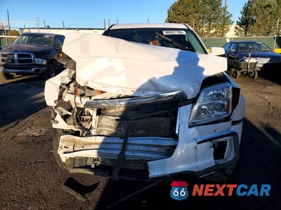 Piąte zdjęcie samochodu w środku: 2017 GMC TERRAIN SLE VIN:2GKFLSEK7H6352345 - miniatura