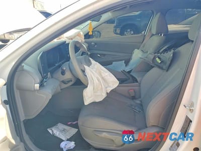Zdjęcie 7 z 12 samochodu: 2021 HYUNDAI ELANTRA SE VIN:5NPLL4AG0MH015548 - miniatura