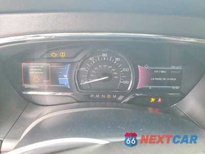 Zdjęcie 9 z 13 samochodu: 2015 LINCOLN NAVIGATOR L VIN:5LMJJ3JT7FEJ08616 - miniatura