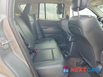 Zdjęcie 11 z 12 samochodu: 2015 JEEP COMPASS LATITUDE VIN:1C4NJDEBXFD291645 - miniatura