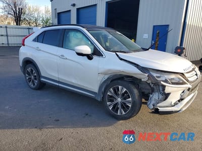 Czwarte zdjęcie samochodu z boku: 2019 MITSUBISHI ECLIPSE CROSS SE VIN:JA4AT5AA8KZ050234 - miniatura