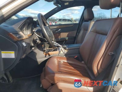 Zdjęcie 7 z 12 samochodu: 2011 MERCEDES-BENZ E 350 4MATIC VIN:WDDHF8HB2BA378068 - miniatura