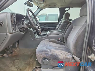 Zdjęcie 7 z 12 samochodu: 2005 GMC NEW SIERRA K1500 VIN:2GTEK13T251363231 - miniatura