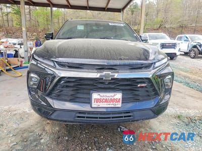 Piąte zdjęcie samochodu w środku: 2025 CHEVROLET BLAZER RS VIN:3GNKBERS2SS128280 - miniatura