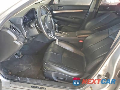 Zdjęcie 7 z 12 samochodu: 2015 INFINITI Q40 BASE VIN:JN1CV6AR3FM523936 - miniatura