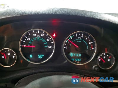 Zdjęcie 9 z 11 samochodu: 2013 JEEP WRANGLER UNLIMITED SAHARA VIN:1C4BJWEG3DL539148 - miniatura