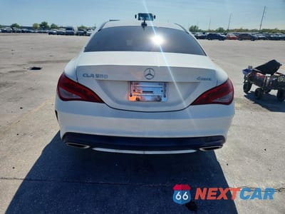 Zdjęcie 6 z 12 samochodu: 2018 MERCEDES-BENZ CLA 250 4MATIC VIN:WDDSJ4GBXJN581196 - miniatura