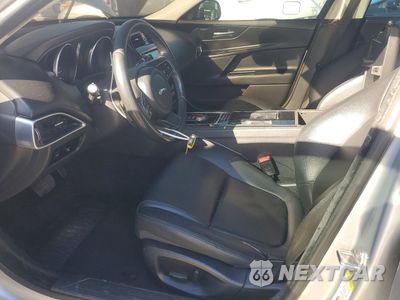 Zdjęcie 7 z 12 samochodu: 2018 JAGUAR XE PREMIUM VIN:SAJAD4FN3JCP25046 - miniatura