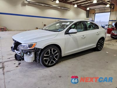 2017 VOLVO S60 YV126MFL4H2422850 - główne zdjęcie licytacji z USA - miniatura
