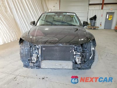 Piąte zdjęcie samochodu w środku: 2022 AUDI Q5 PREMIUM PLUS 45 VIN:WA1EAAFY5N2091522 - miniatura