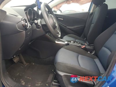 Zdjęcie 7 z 12 samochodu: 2019 TOYOTA YARIS LE VIN:3MYDLBYVXKY514372 - miniatura