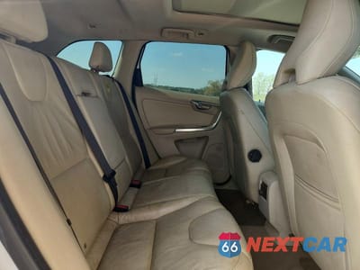 Zdjęcie 11 z 13 samochodu: 2014 VOLVO XC60 T6 VIN:YV4902DZ5E2540433 - miniatura