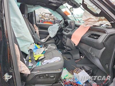 Zdjęcie 7 z 13 samochodu: 2024 CHEVROLET SUBURBAN K1500 LS VIN:1GNSKBED9RR105338 - miniatura